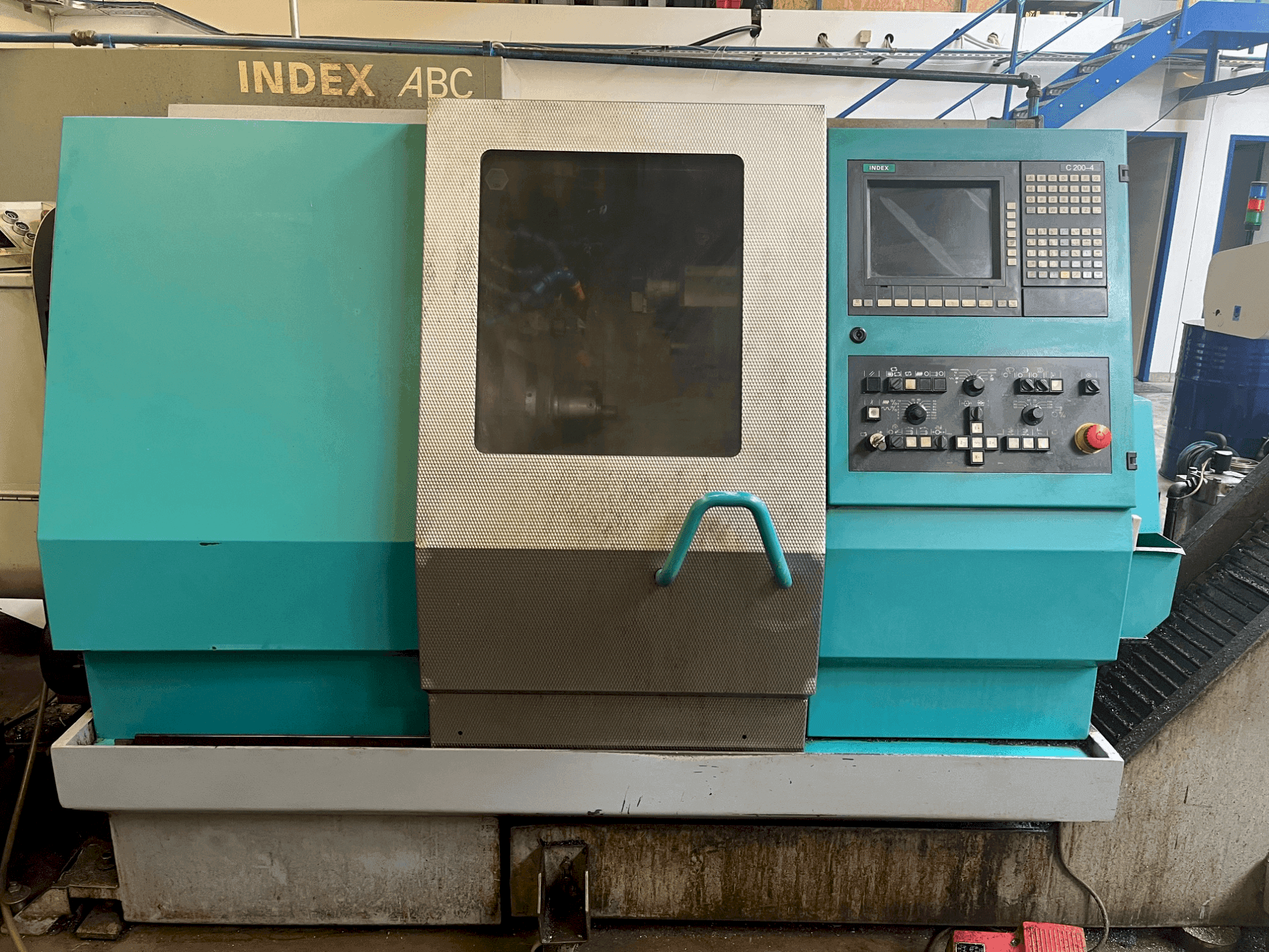Vue de face de la machine Index ABC 65