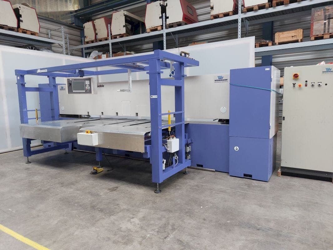 Vue de face de la machine FISCHER & RüCKLE Veneer scissors