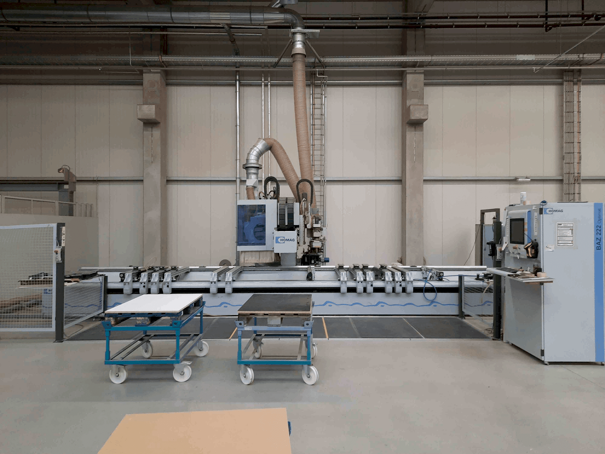 Vue de face de la machine HOMAG OPTIMAT BAZ222/60/K