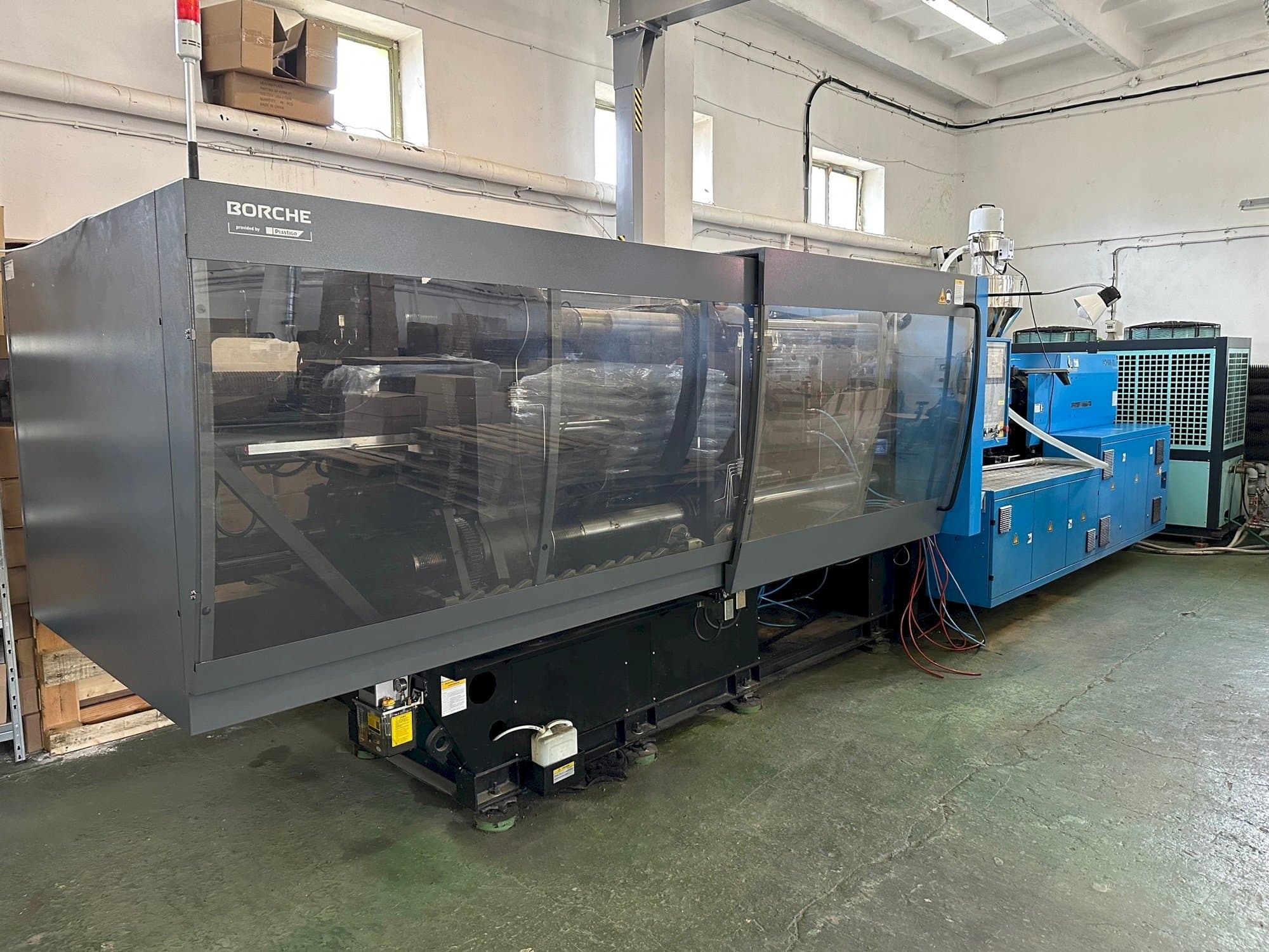 Vue de face de la machine BORCHÊ BS400 Economic