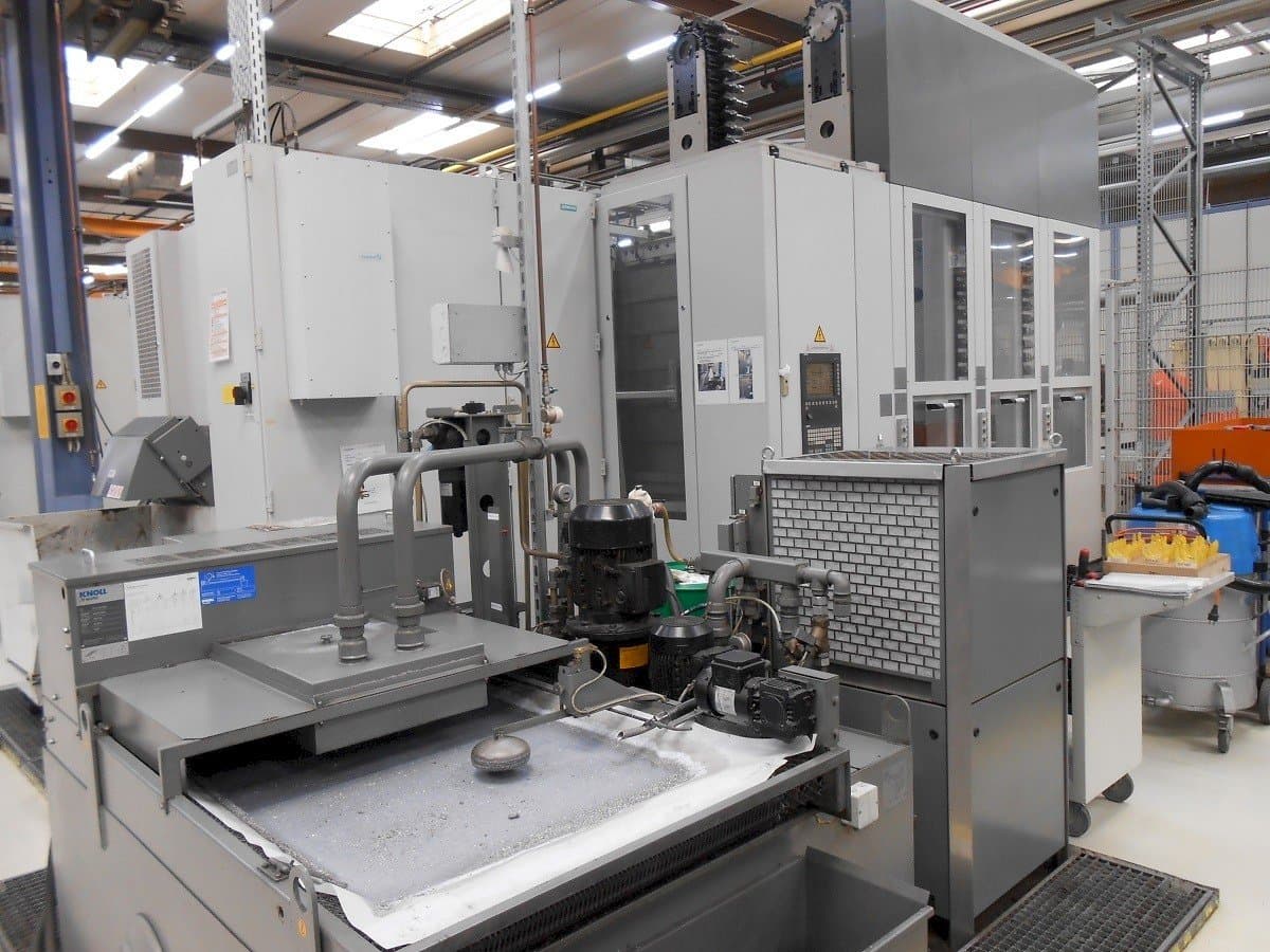 Vue de face de la machine Heckert HEC 500 D XXL