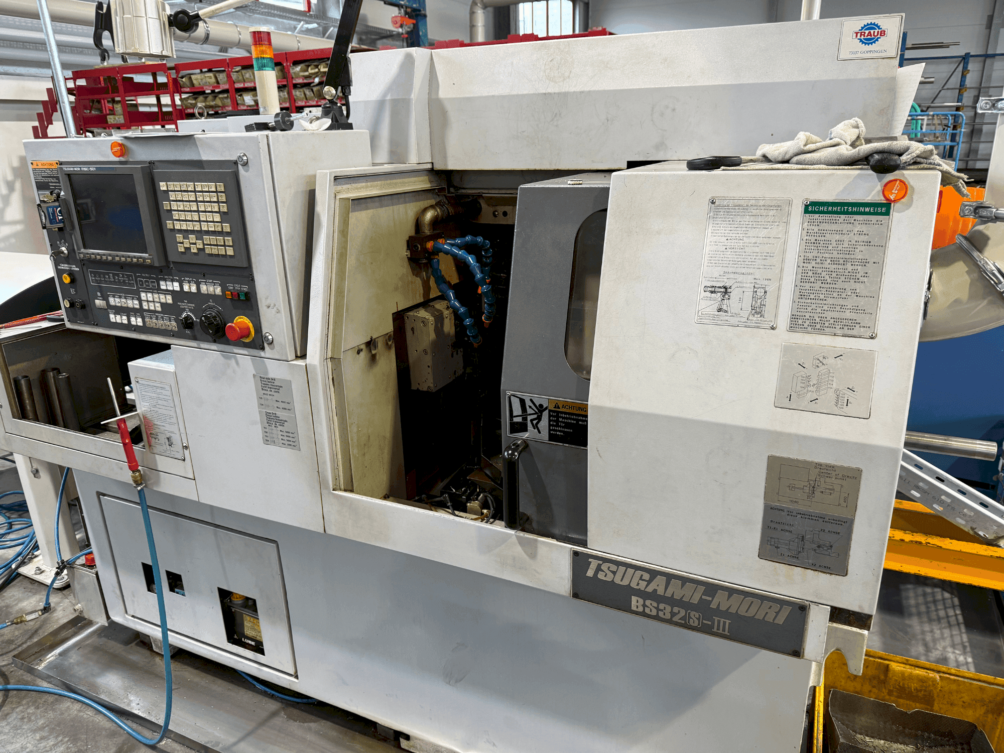 Vue de face de la machine TSUGAMI Mori B32(S)-III