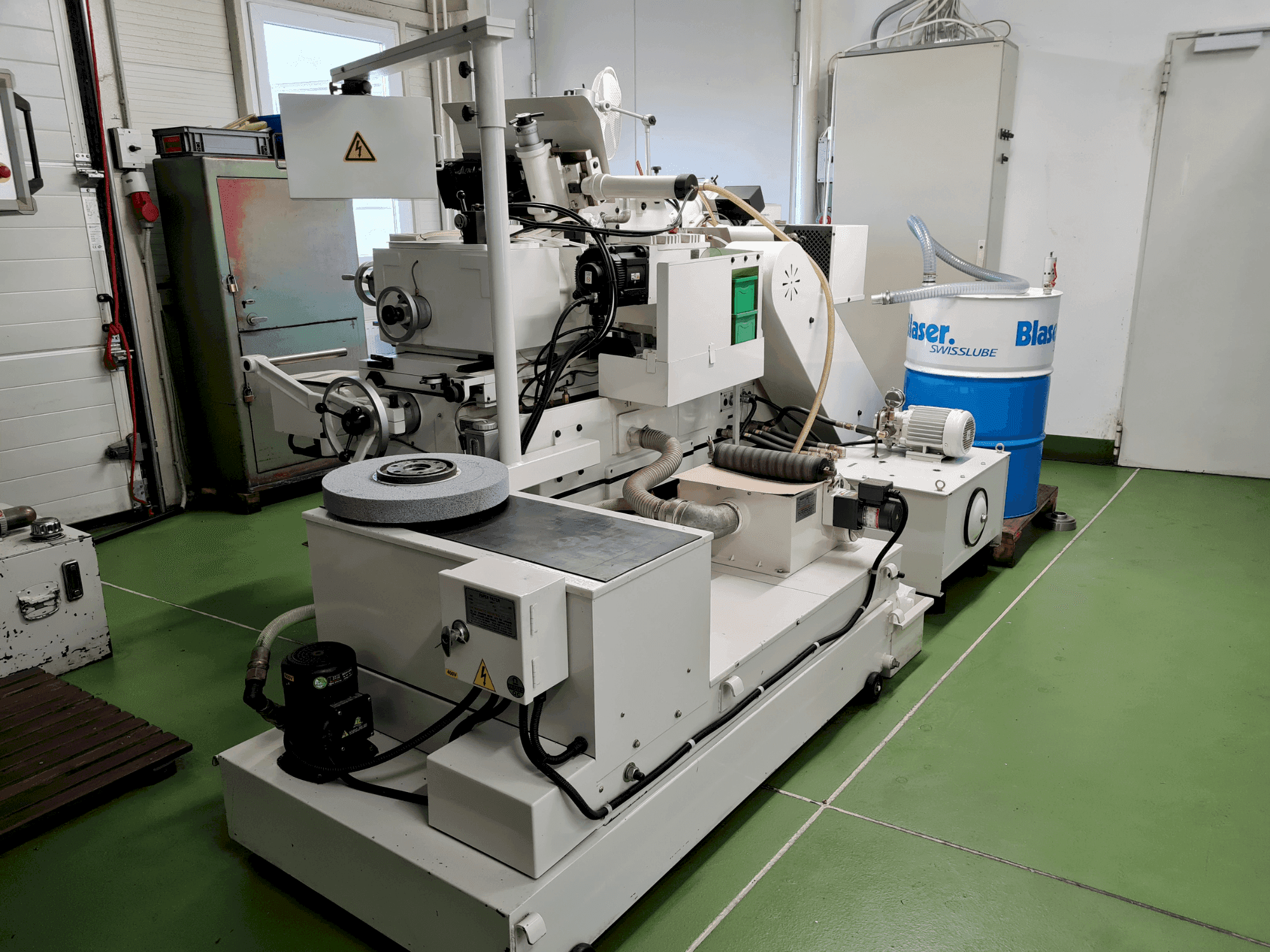 Vue de face de la machine Pinnacle PC20NC