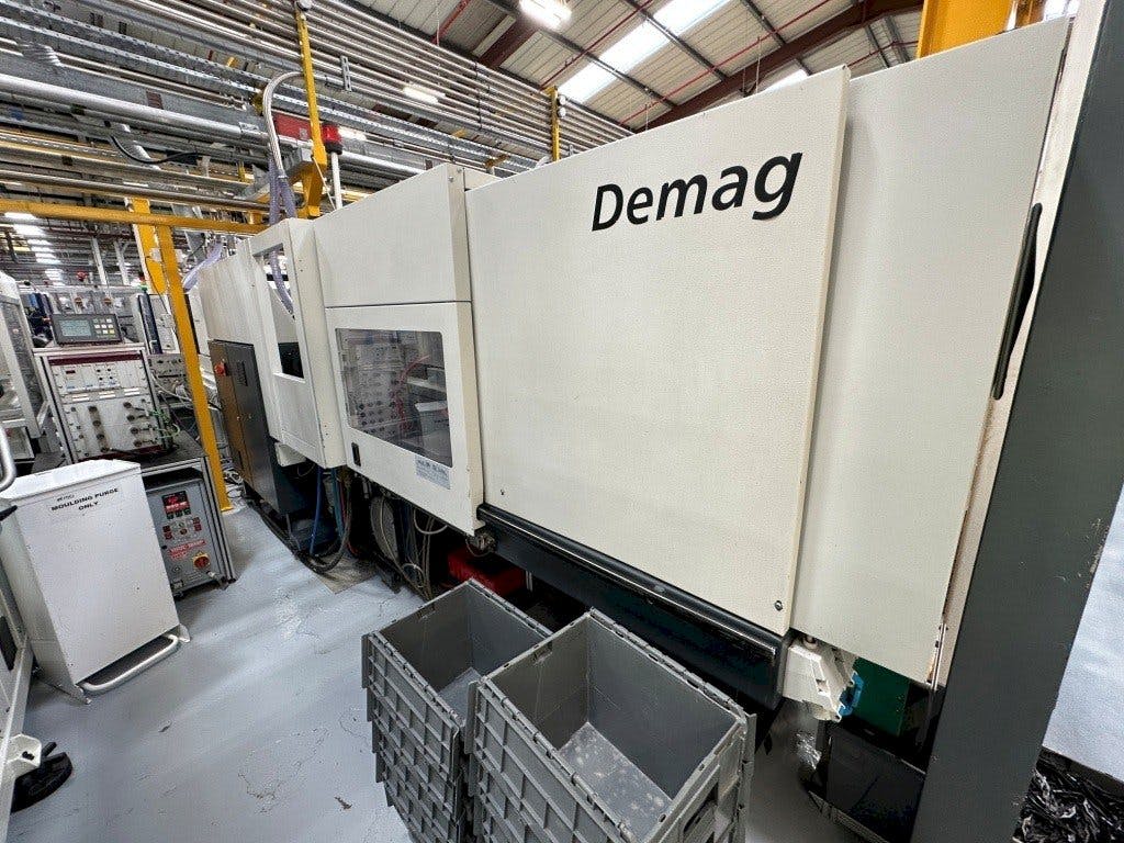 Vue de face de la machine DEMAG Ergotech 80/420-310 System