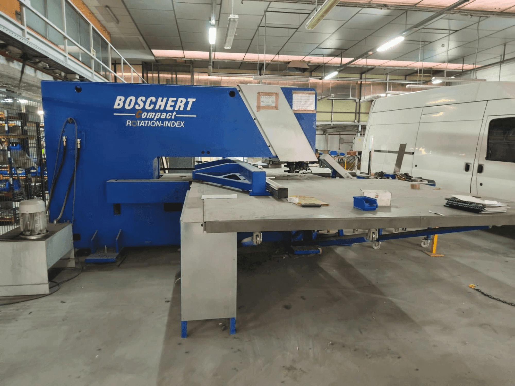 Vue de face de la machine BOSCHERT Compact 1250 Rota