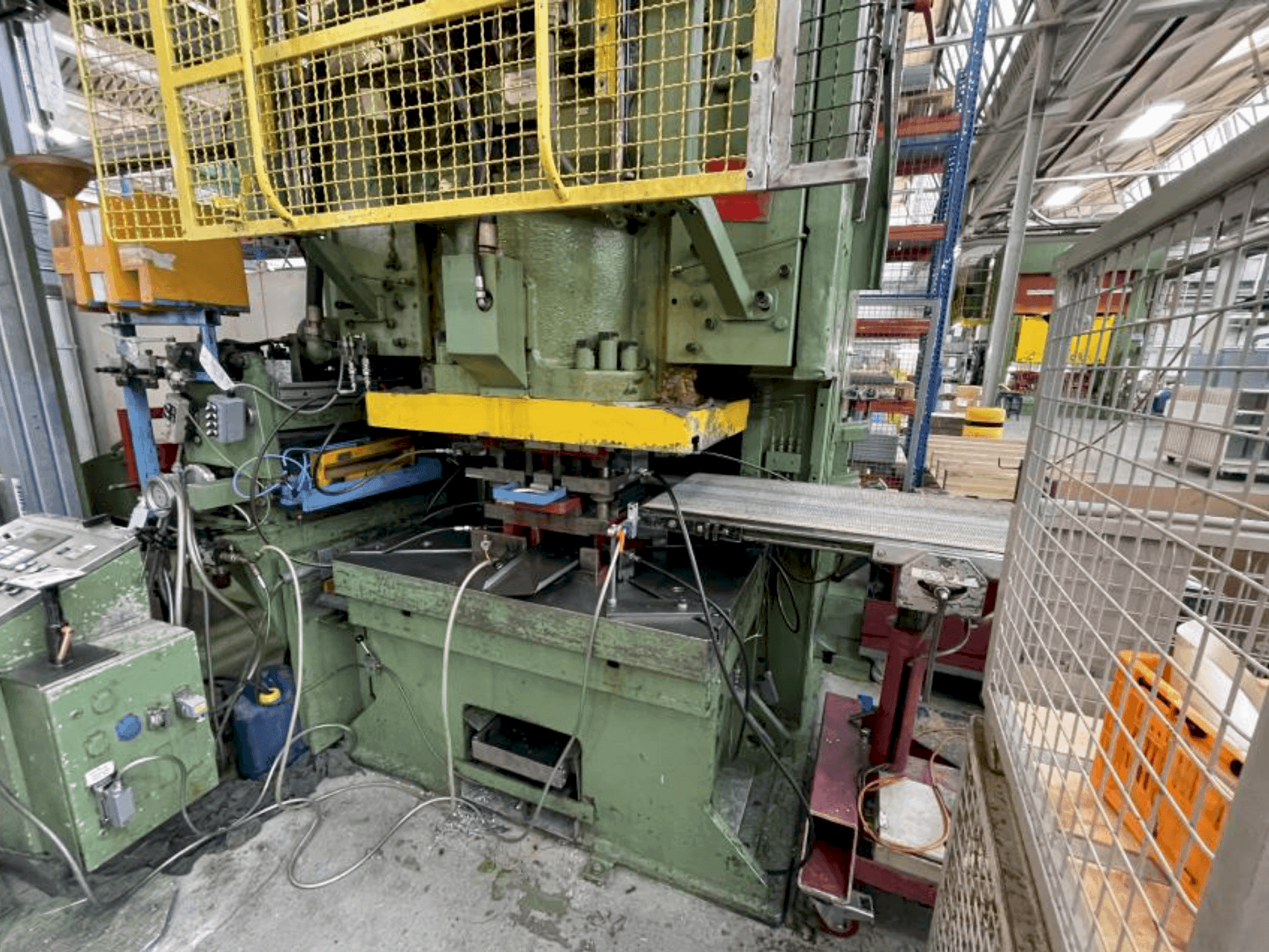 Vue de face de la machine ERFURT PEEX 2 315/1400x880/20-160