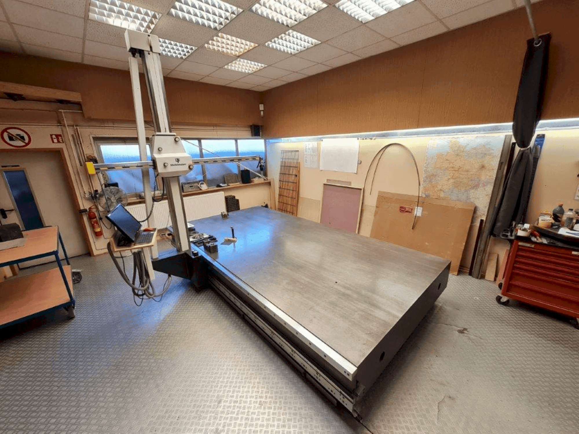 Vue de face de la machine Stiefelmayer C160 410632