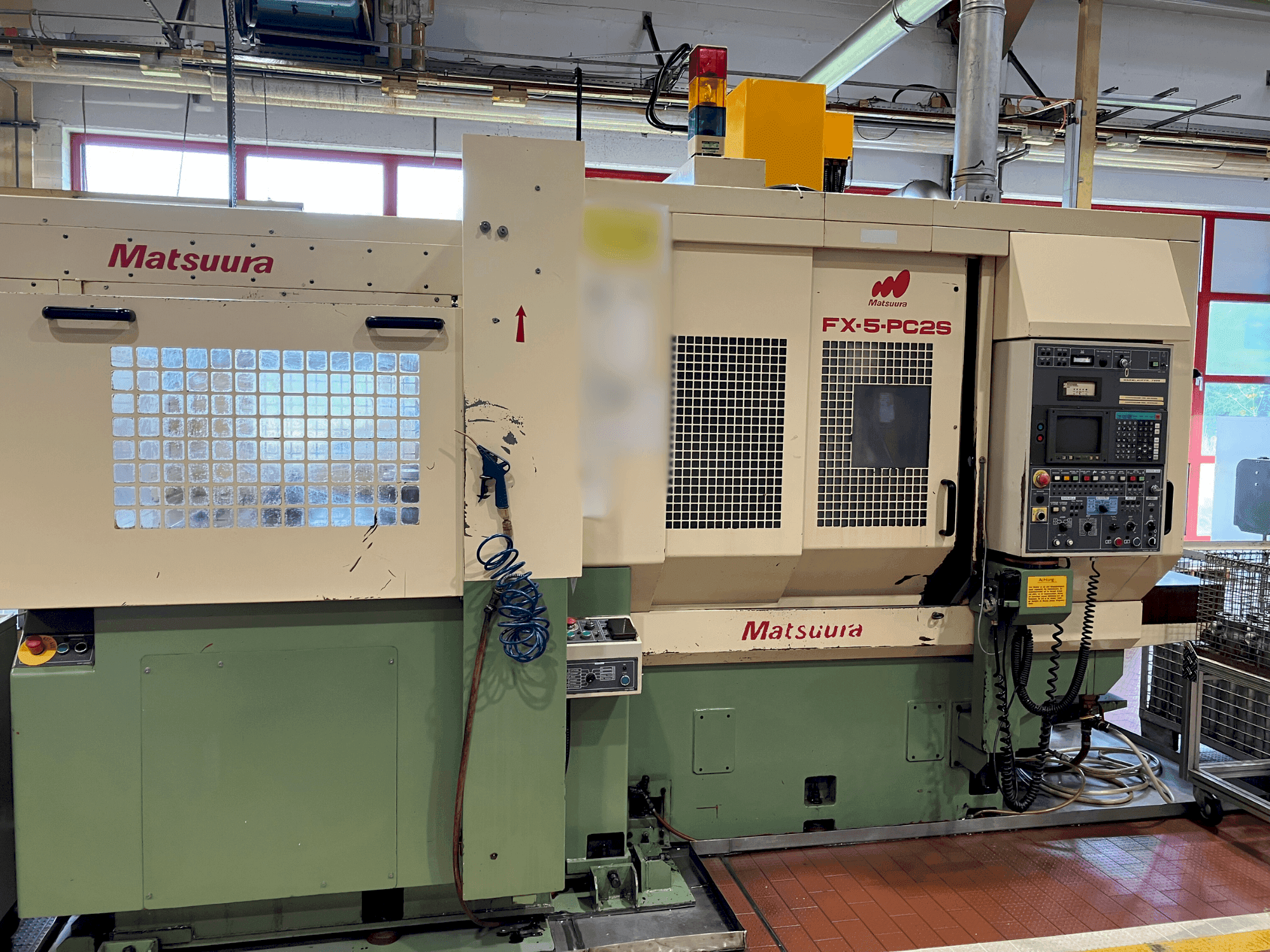 Vue de face de la machine Matsuura FX-5-PC2S