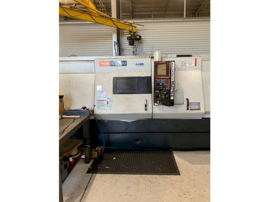 Vue de face de la machine Mazak QUICK TURN NEXUS 450 II