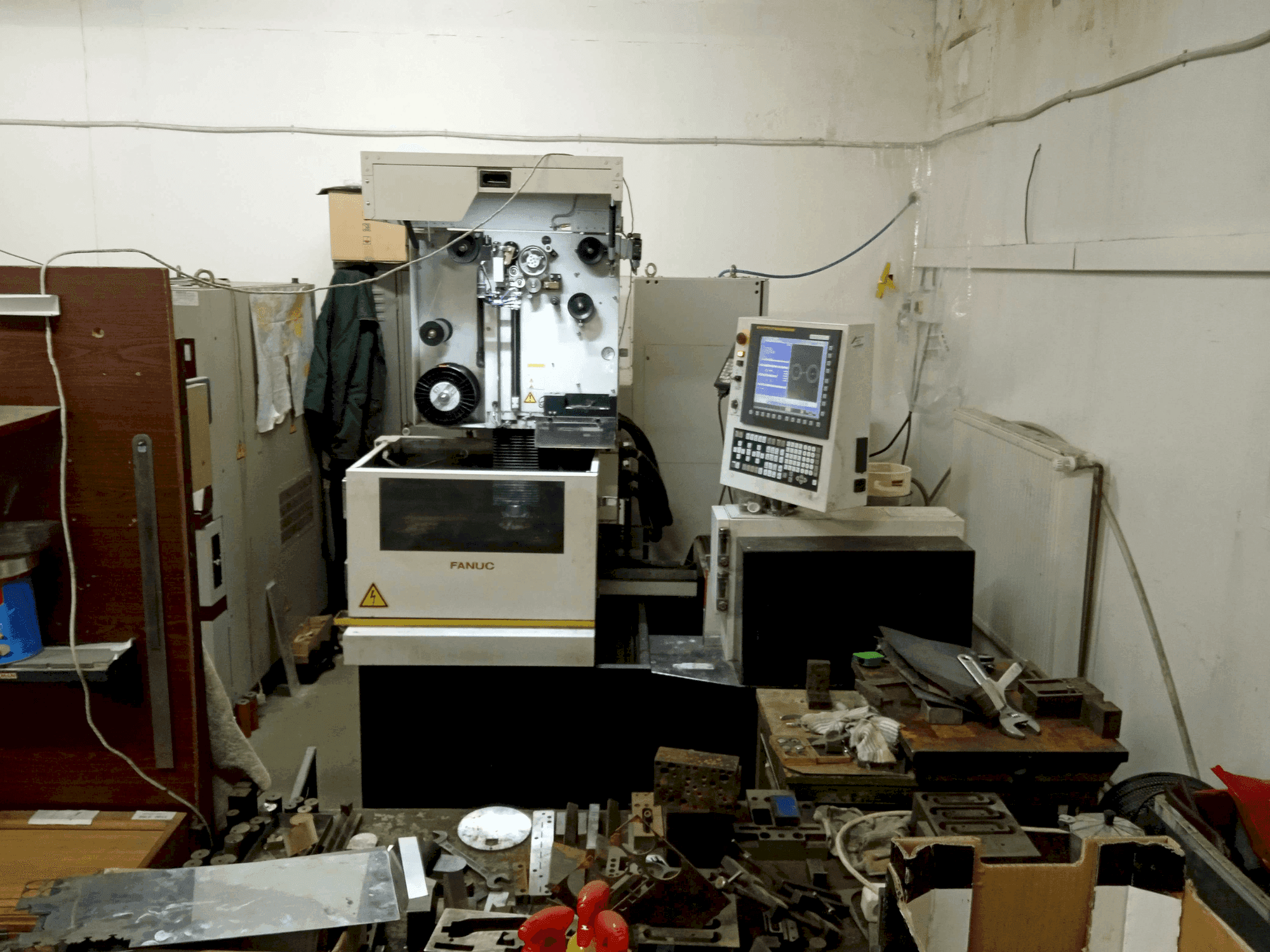 Vue de face de la machine FANUC Robocut Alpha 0iE