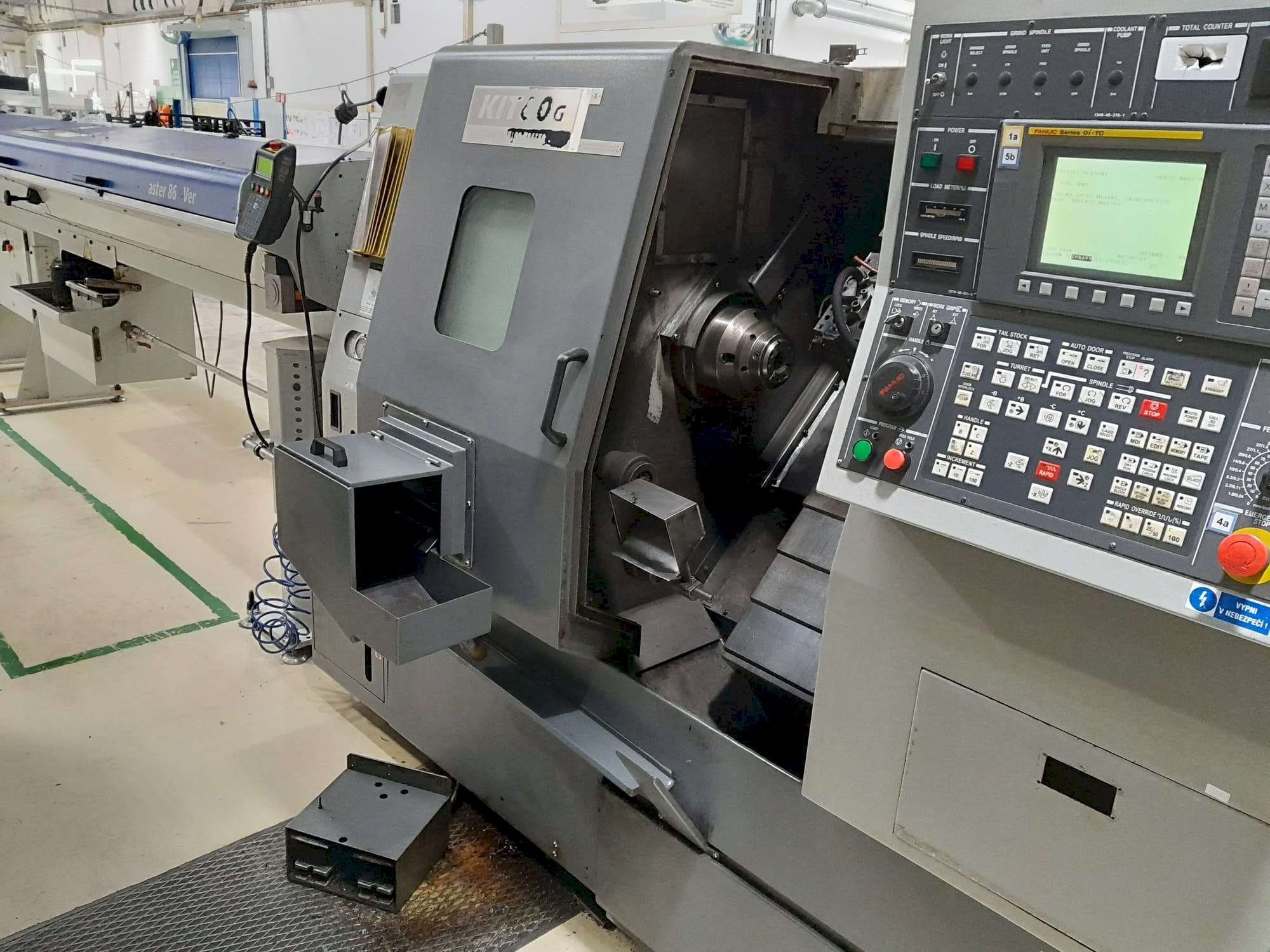 Vue de face de la machine Hyundai Kia KIT60G