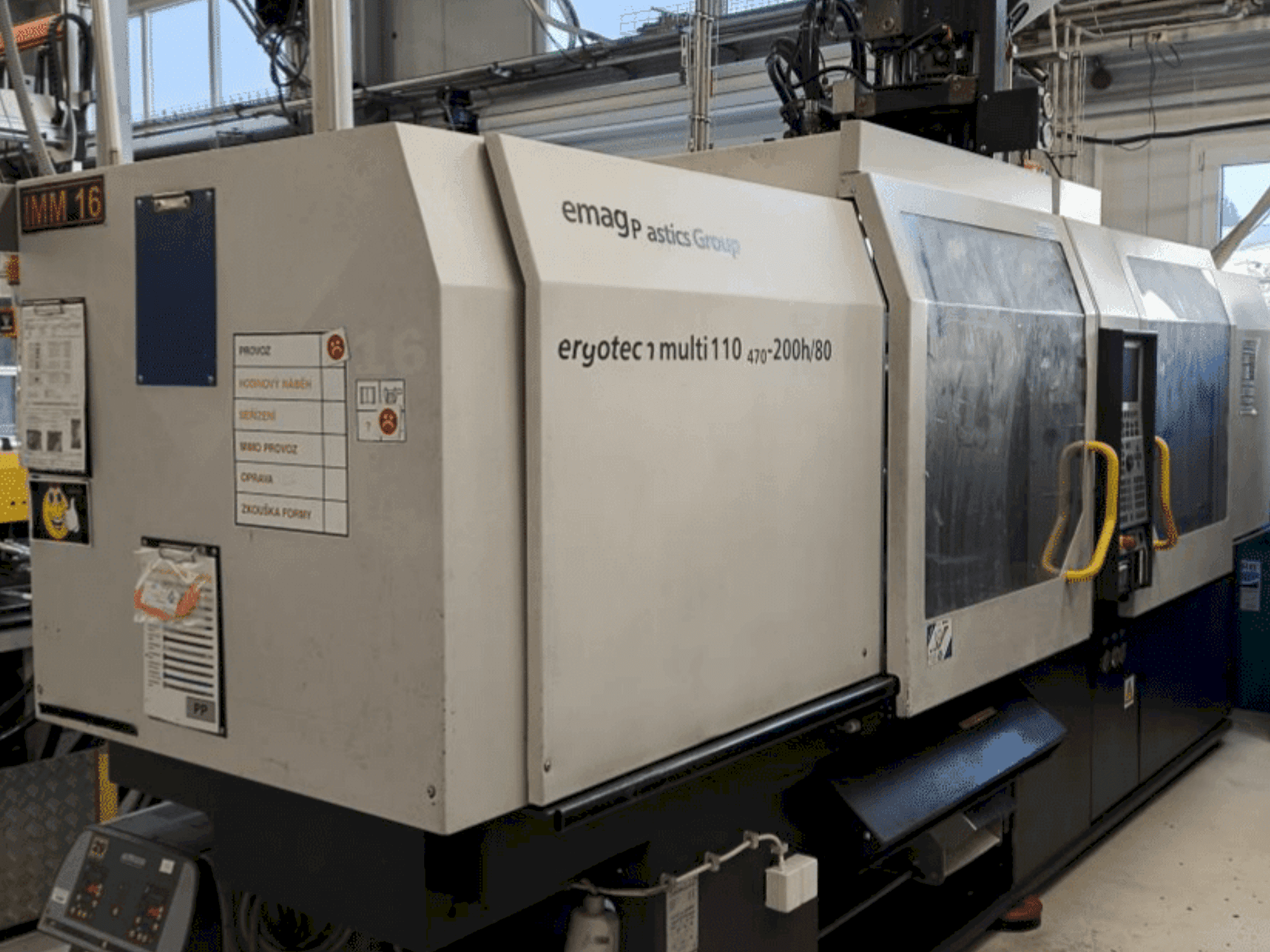 Vue de face de la machine DEMAG ERGOtech multi 110-470