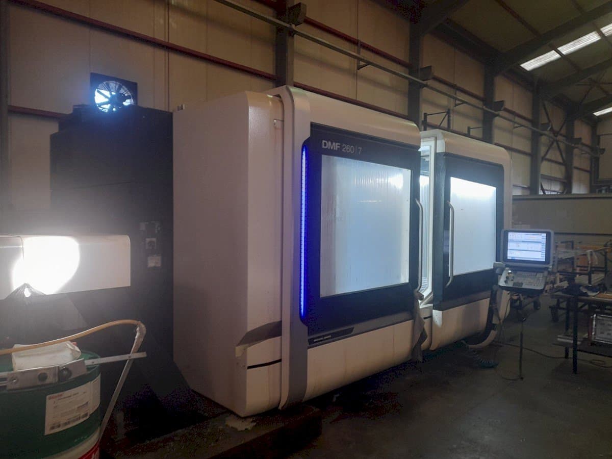 Vue de face de la machine DMG MORI DMF 260-7