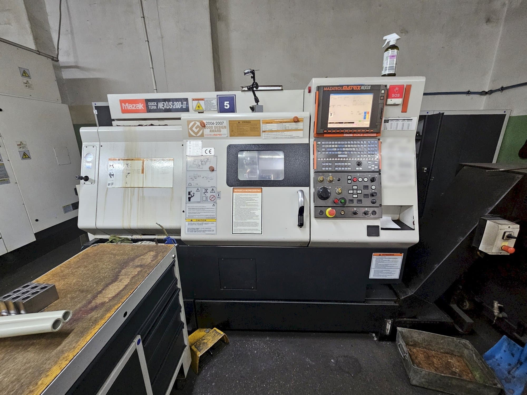Vue de face de la machine Mazak QUICKTURN NEXUS 200-II