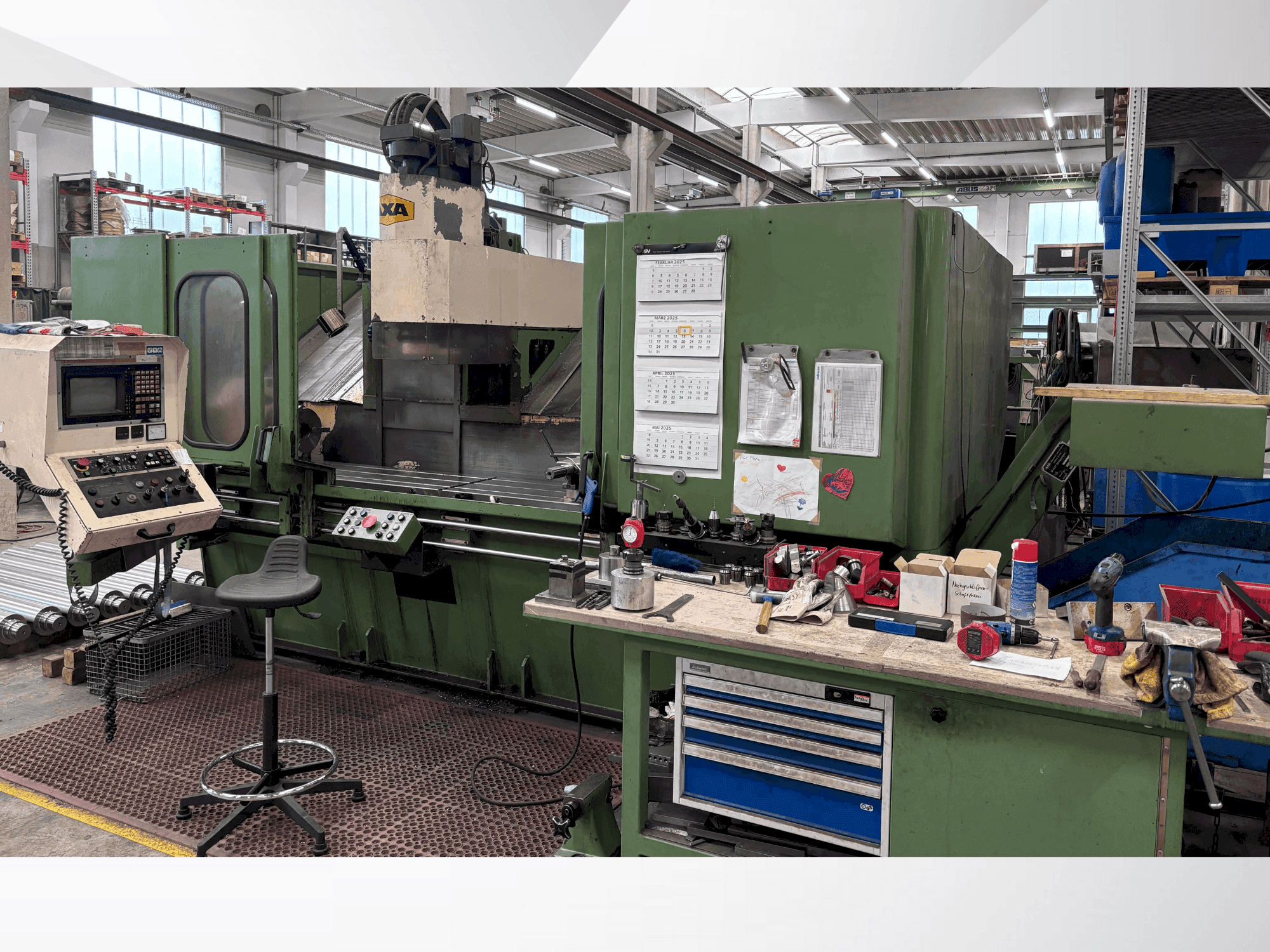 Vue de face de la machine AXA VSC 2 M