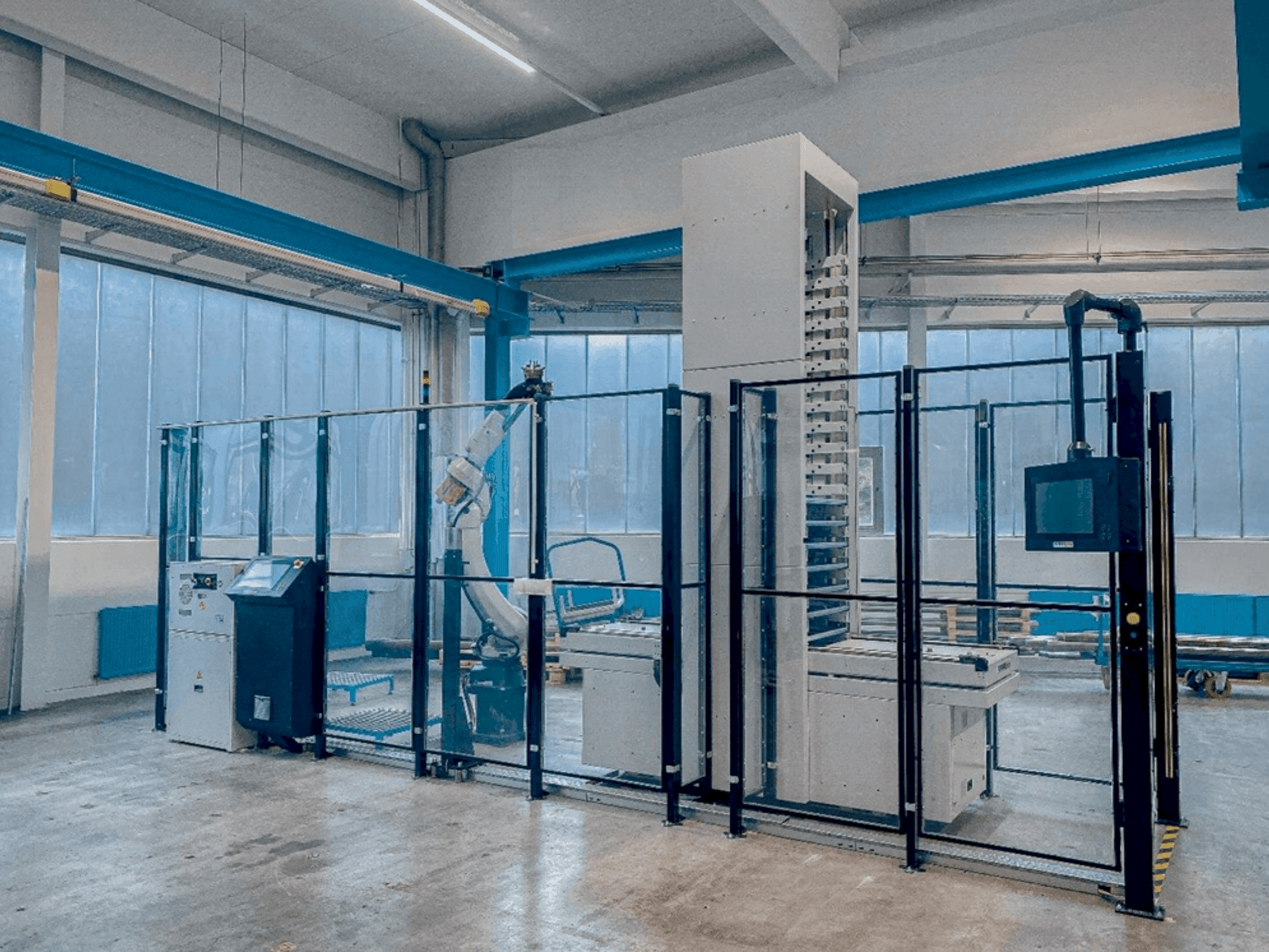 Vue de face de la machine FANUC ARC Mate 120iD/35, M-20iD/35