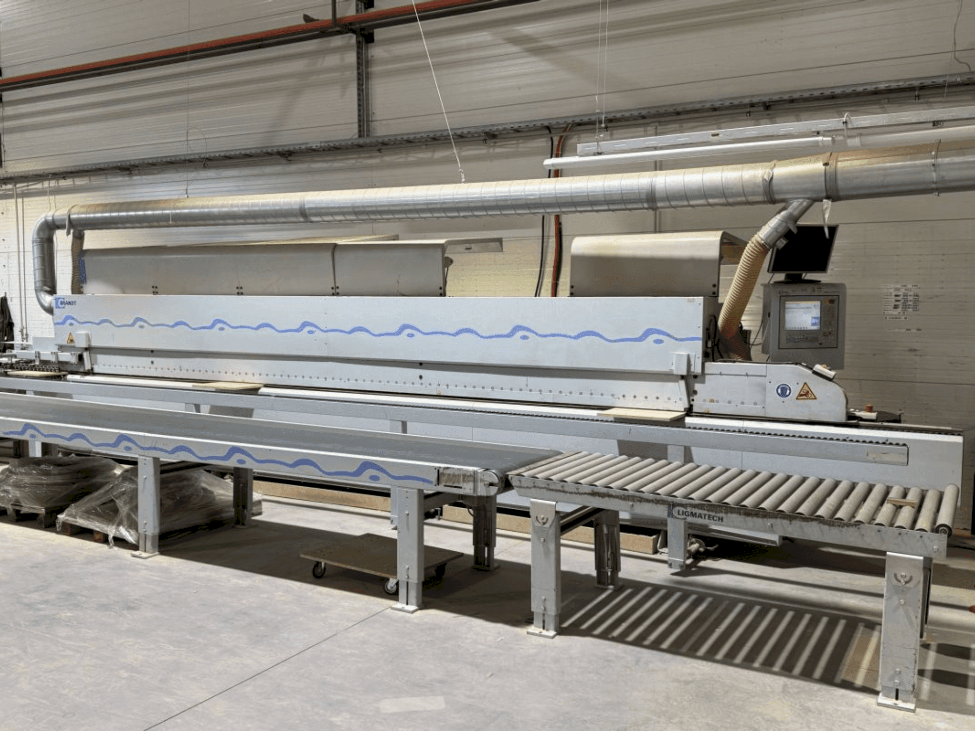 Vue de face de la machine BRANDT KDF 991