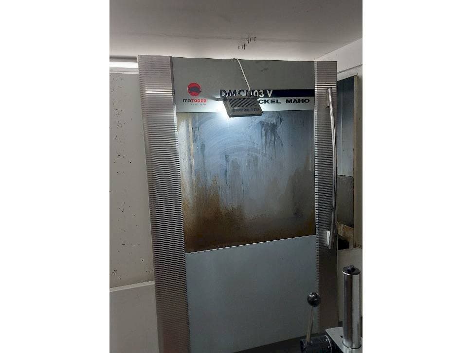 Vue de face de la machine DMG DMC 103 V