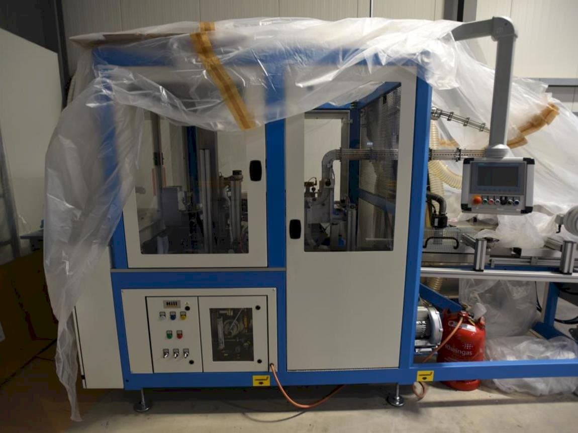 Vue latérale gauche de la machine TAMPOPRINT Closure Print C