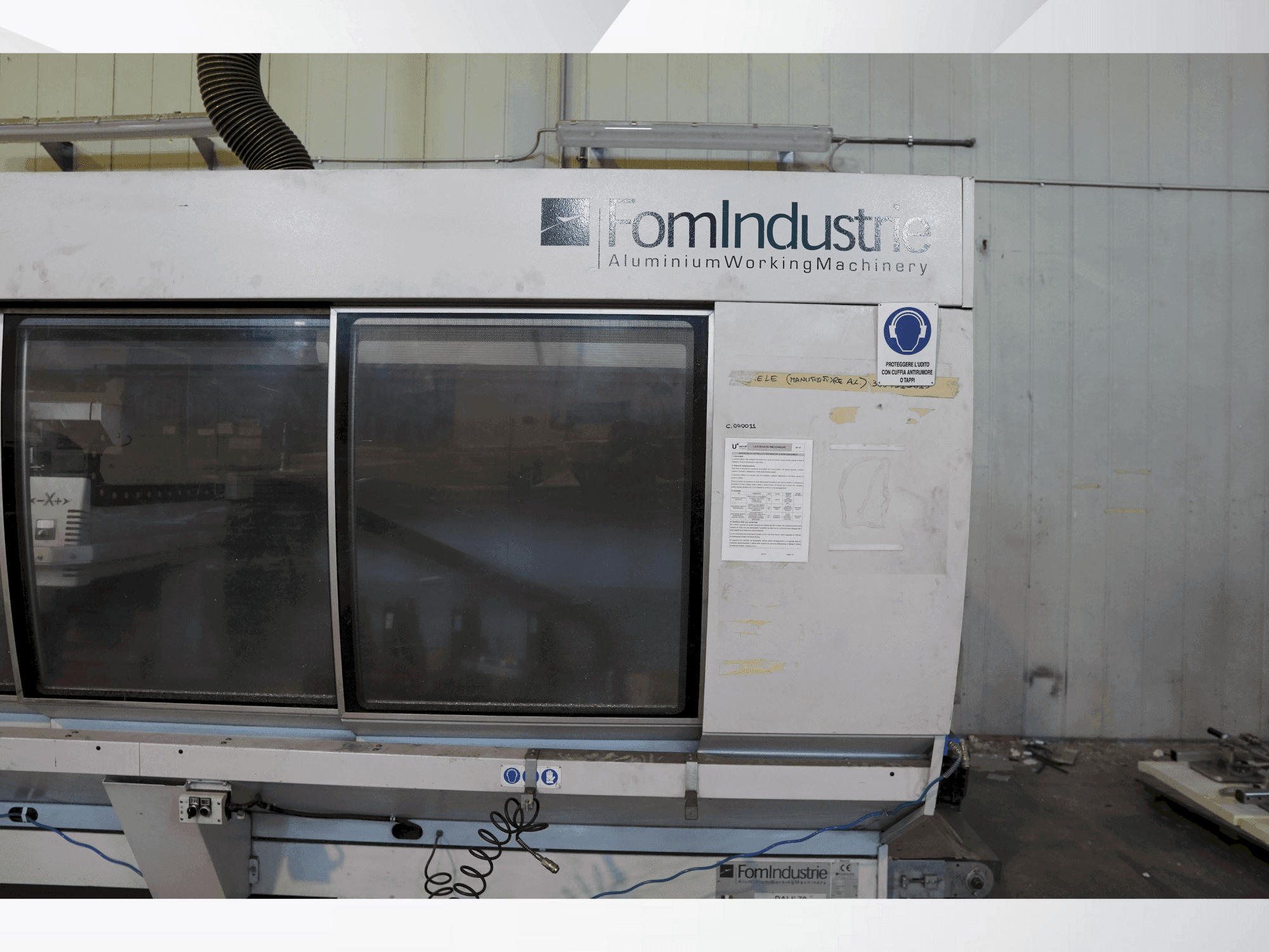 Vue de face de la machine FomIndustrie DALI 70