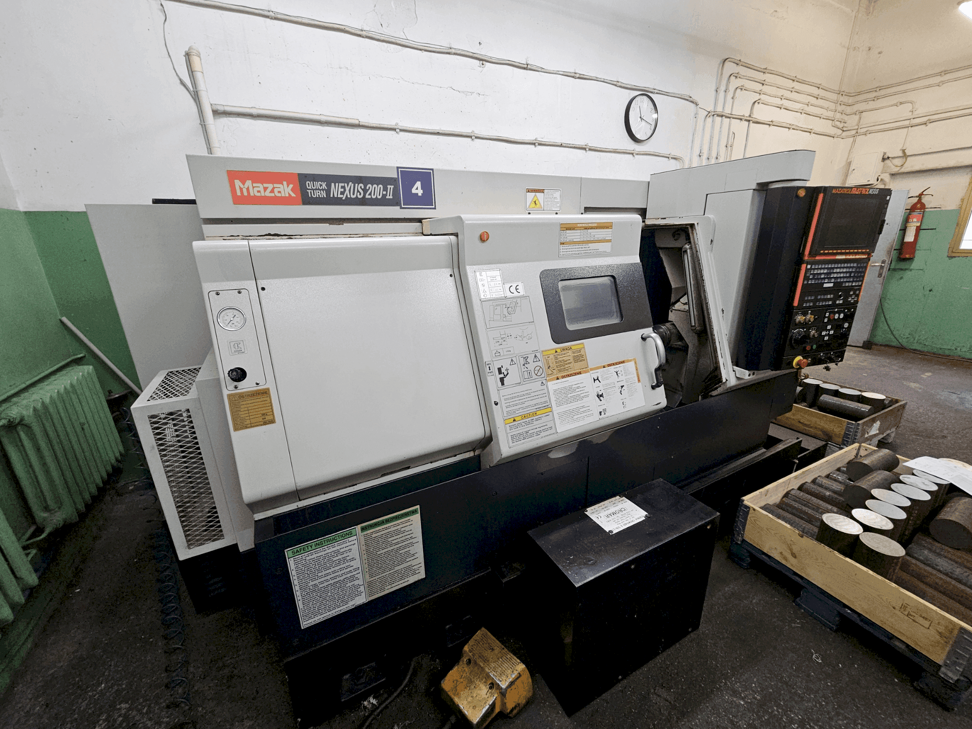 Vue de face de la machine Mazak QUICKTURN NEXUS 200-II