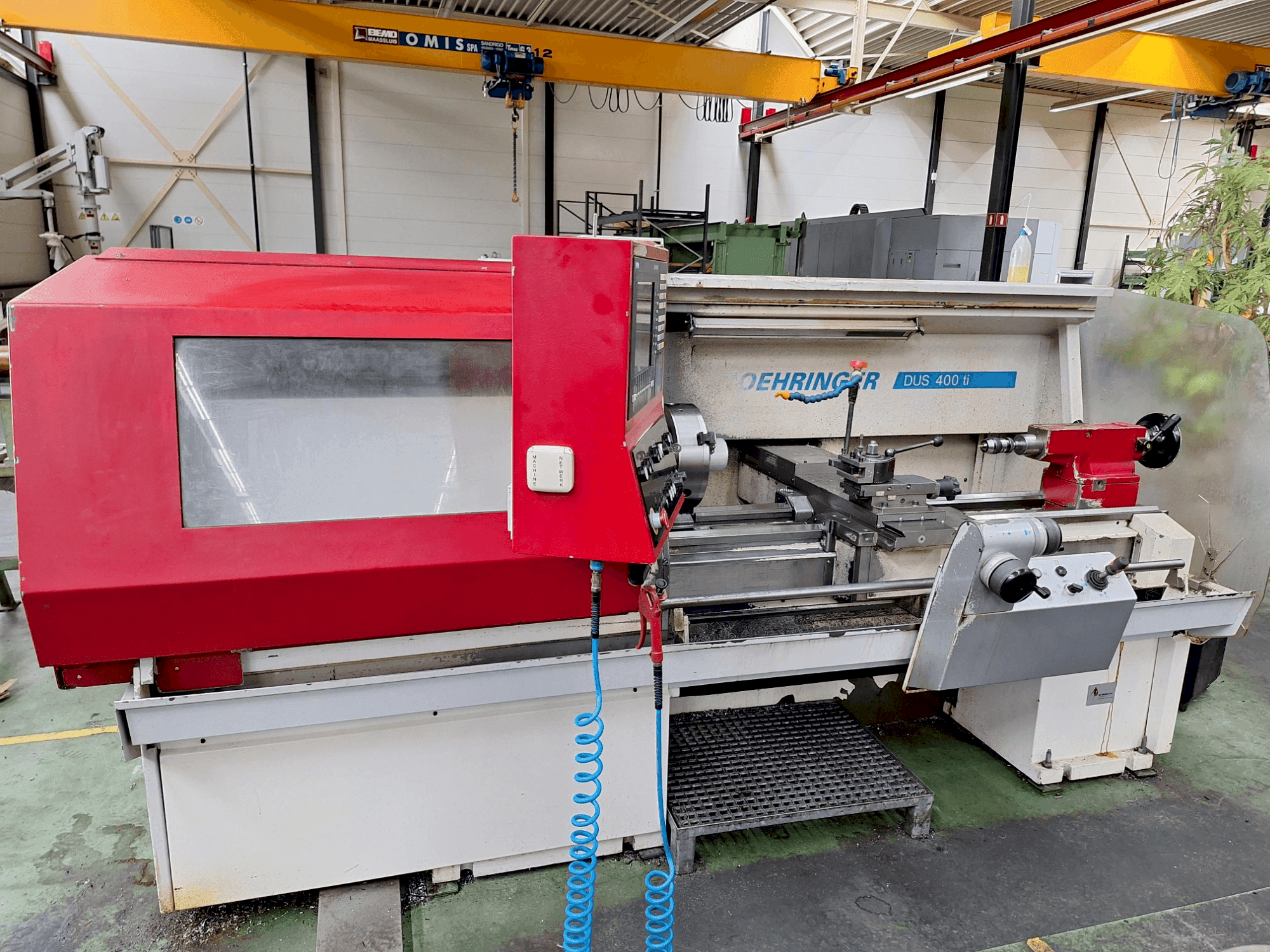 Vue de face de la machine BOEHRINGER DUS 400 ti