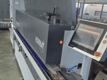 Vue de face de la machine FELDER Tempora F400 FORMAT4