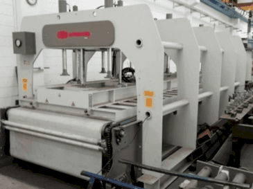 Vue de face de la machine CMB PFR-CCL