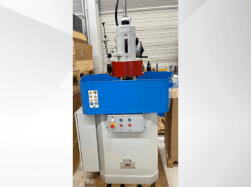 Vue de face de la machine O.M.N. SPR 600x300