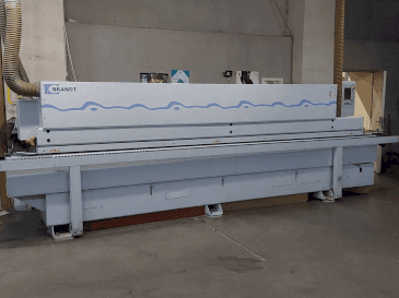 Vue de face de la machine BRANDT Optimat KDF 650 C