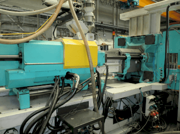 Vue de face de la machine Arburg Allrounder Selecta 720 S 3200-2100