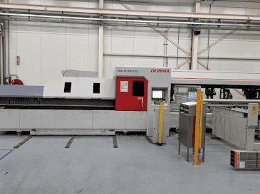 Vue de face de la machine Durma HD-TC60170