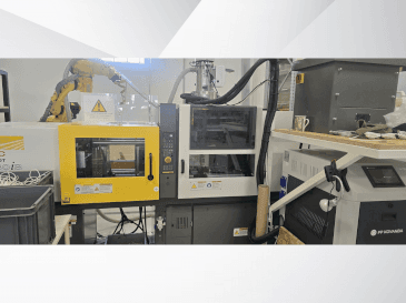Vue de face de la machine FANUC Roboshot alpha-i30B