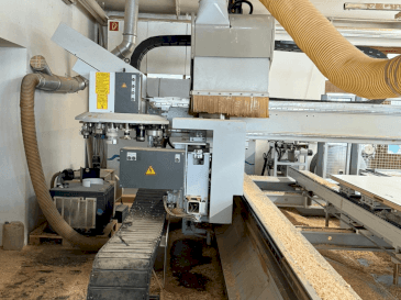 Vue de face de la machine HOMAG PROFI BAZ20/30/16/V/D (2003)