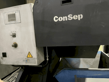 Vue de face de la machine Mazak FH 8800