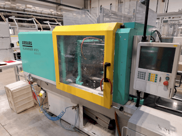 Vue de face de la machine Arburg 470 S 800-170