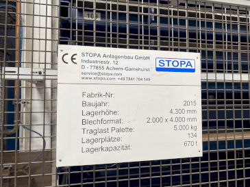Vue de face de la machine TRUMPF STOPA LiftMasterCompact