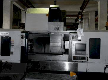 Vue de face de la machine Akira Seiki Performa HV 8A