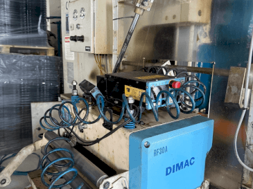 Vue de face de la machine SEYI SN1-110