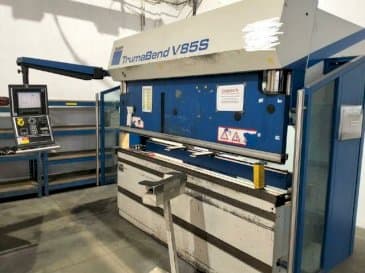 Vue de face de la machine Trumpf TrumaBend V85S