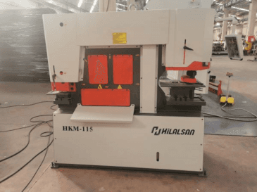Vue de face de la machine HILALSAN HKM-115