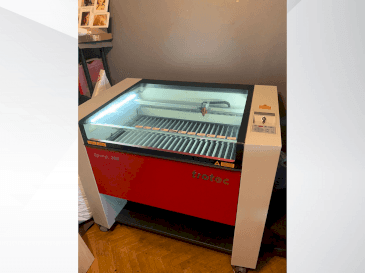 Vue de face de la machine Trotec Speedy 360