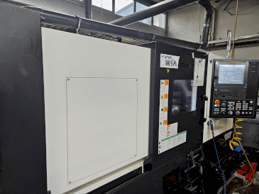 Vue de face de la machine Hyundai HD2200SY