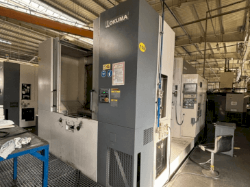 Vue de face de la machine Okuma MA 600 HB