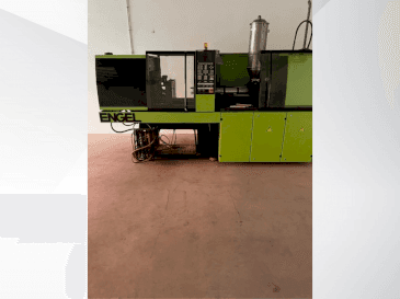 Vue de face de la machine Engel ES200/40 HLS