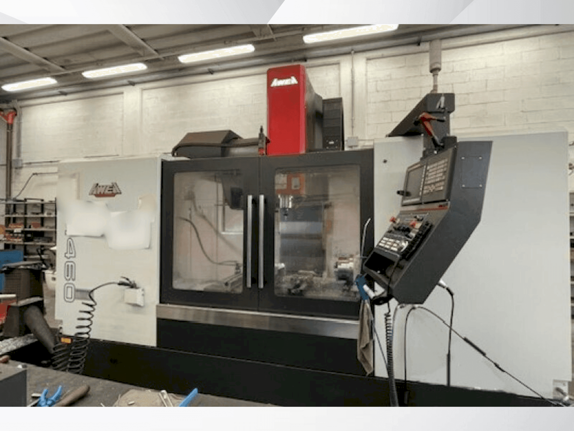 Vue de face de la machine AWEA AF 1460