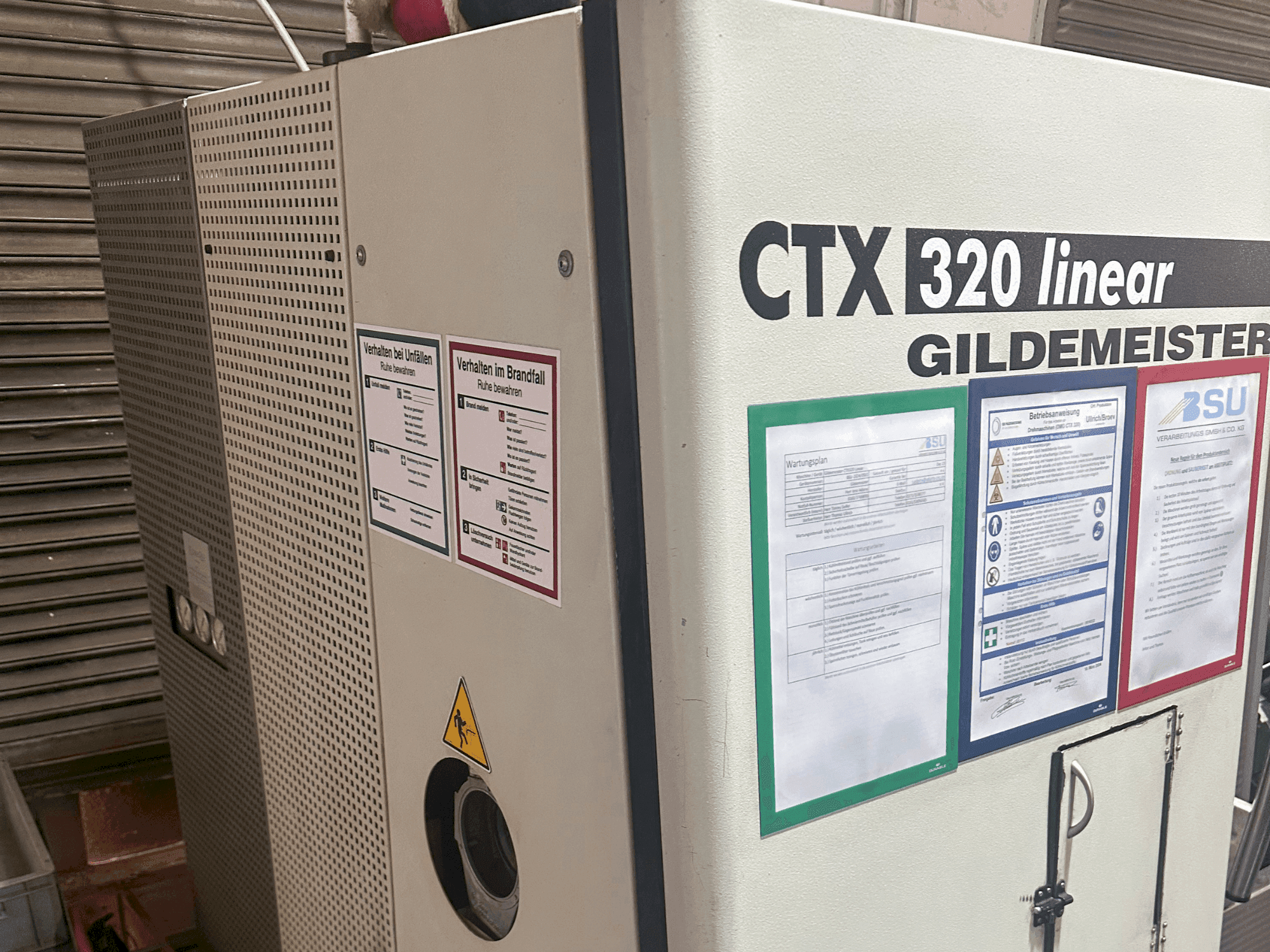 Vue de face de la machine DMG CTX 320 Linear V5