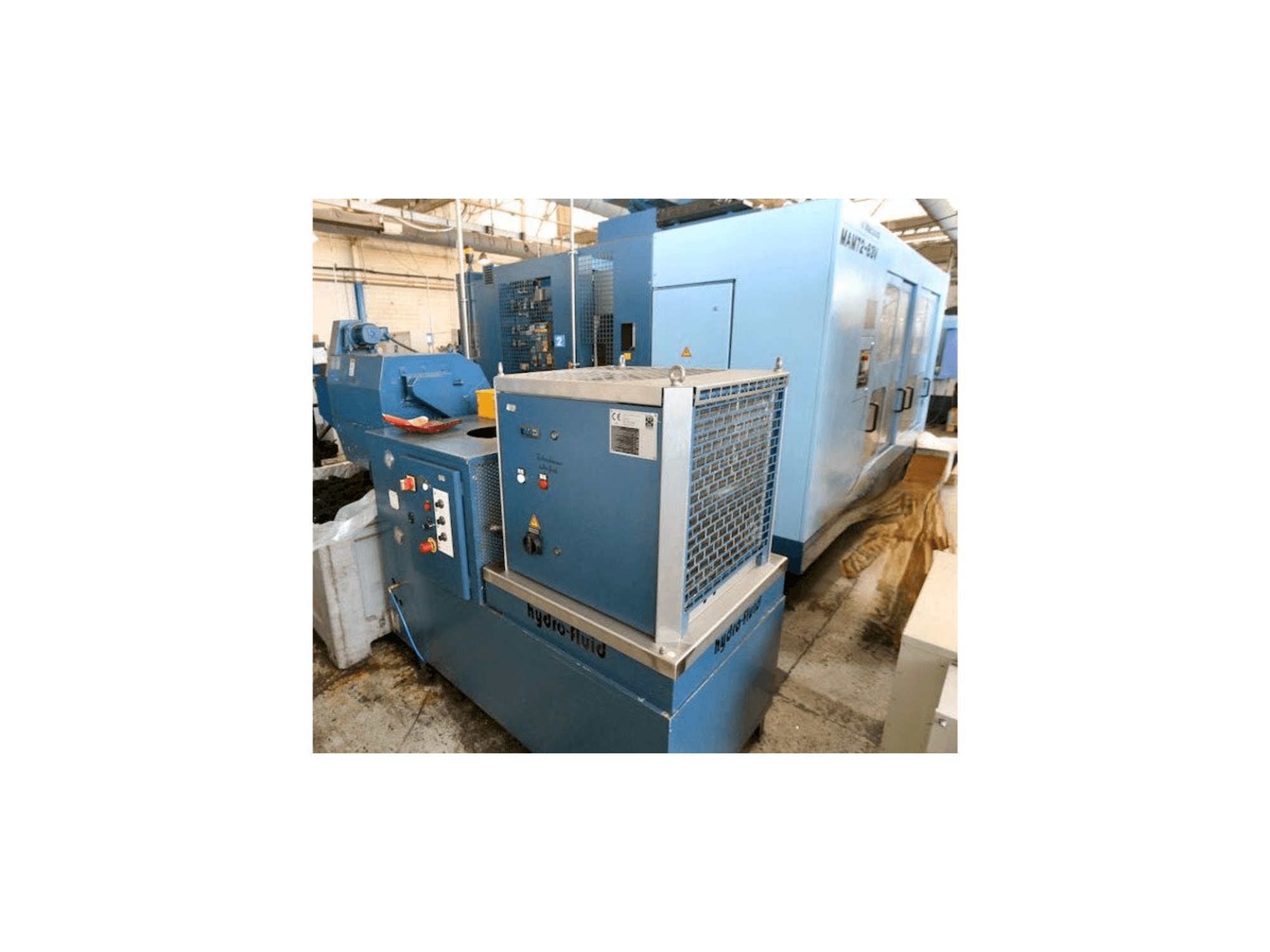 Vue de face de la machine Matsuura MAM72-63V