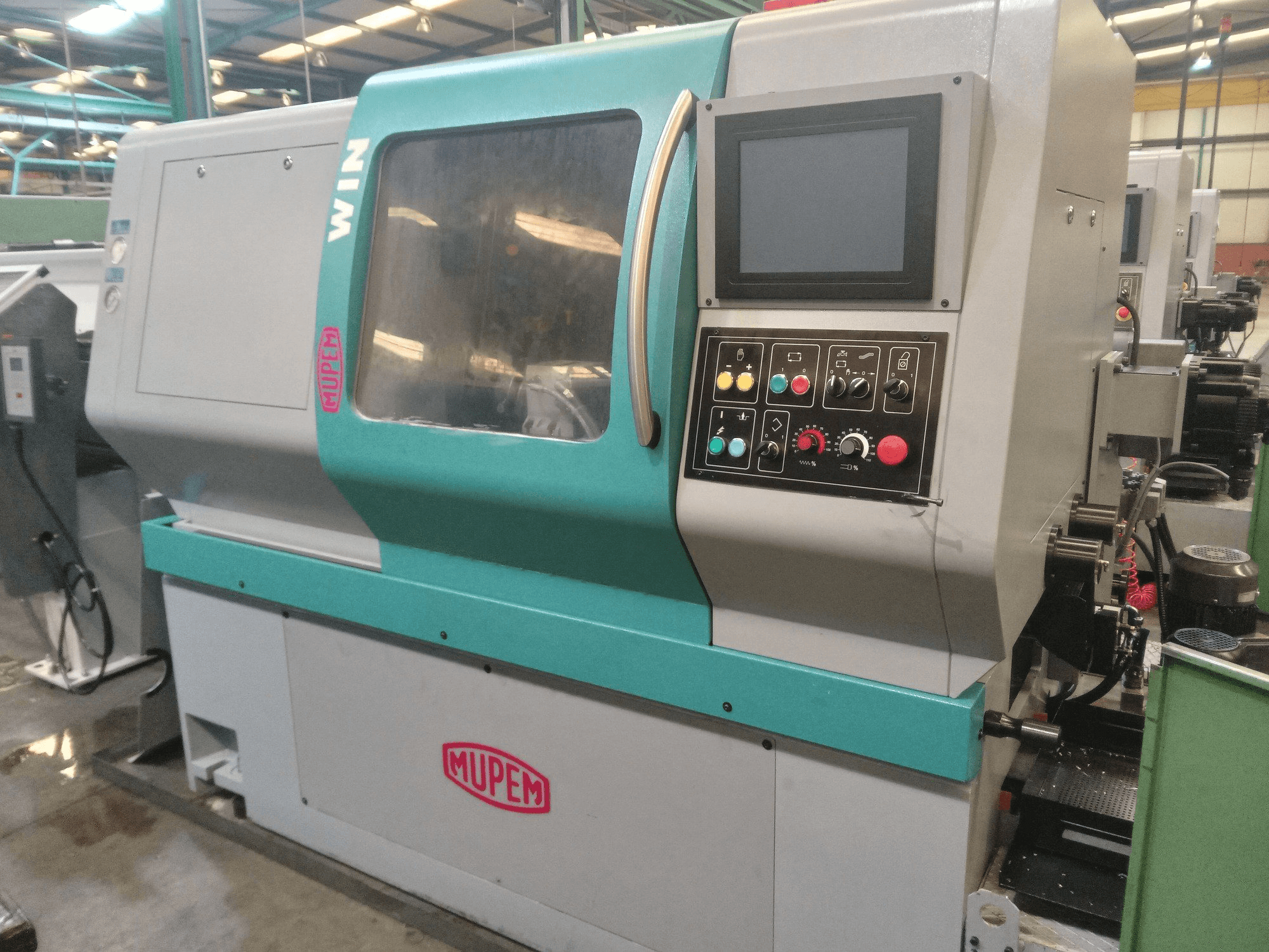 Vue de face de la machine MUPEM TWIN 6500