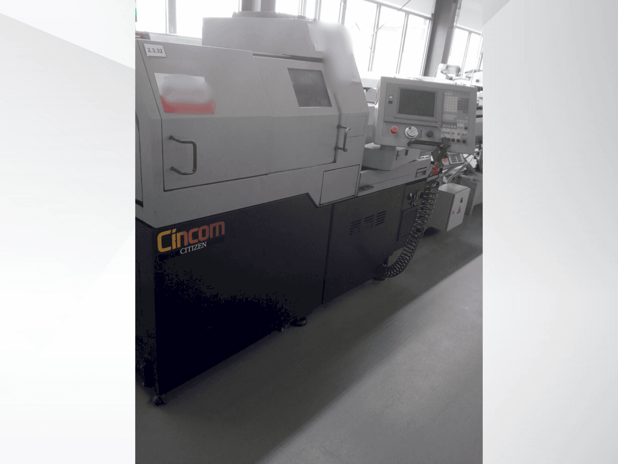 Vue de face de la machine Citizen L5-20